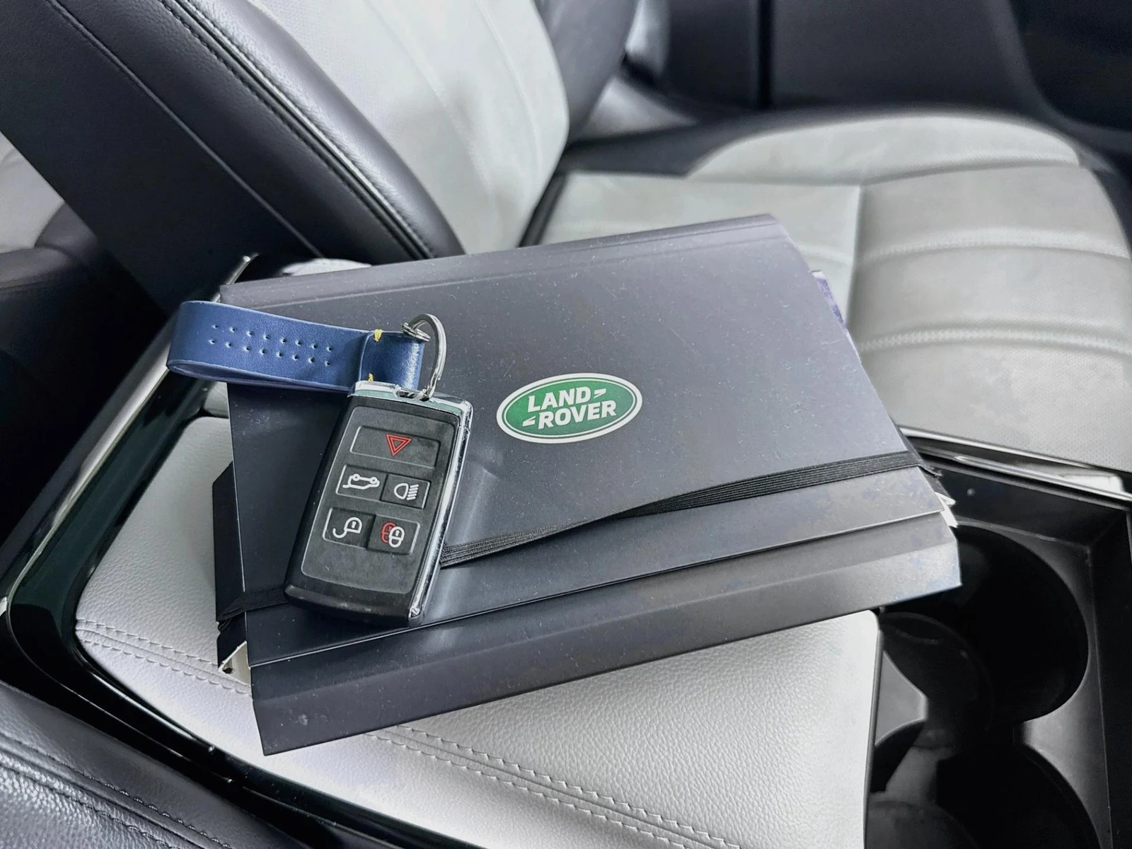 2023 Land Rover Range Rover Evoque P250 R-Dynamic SE, 29/30