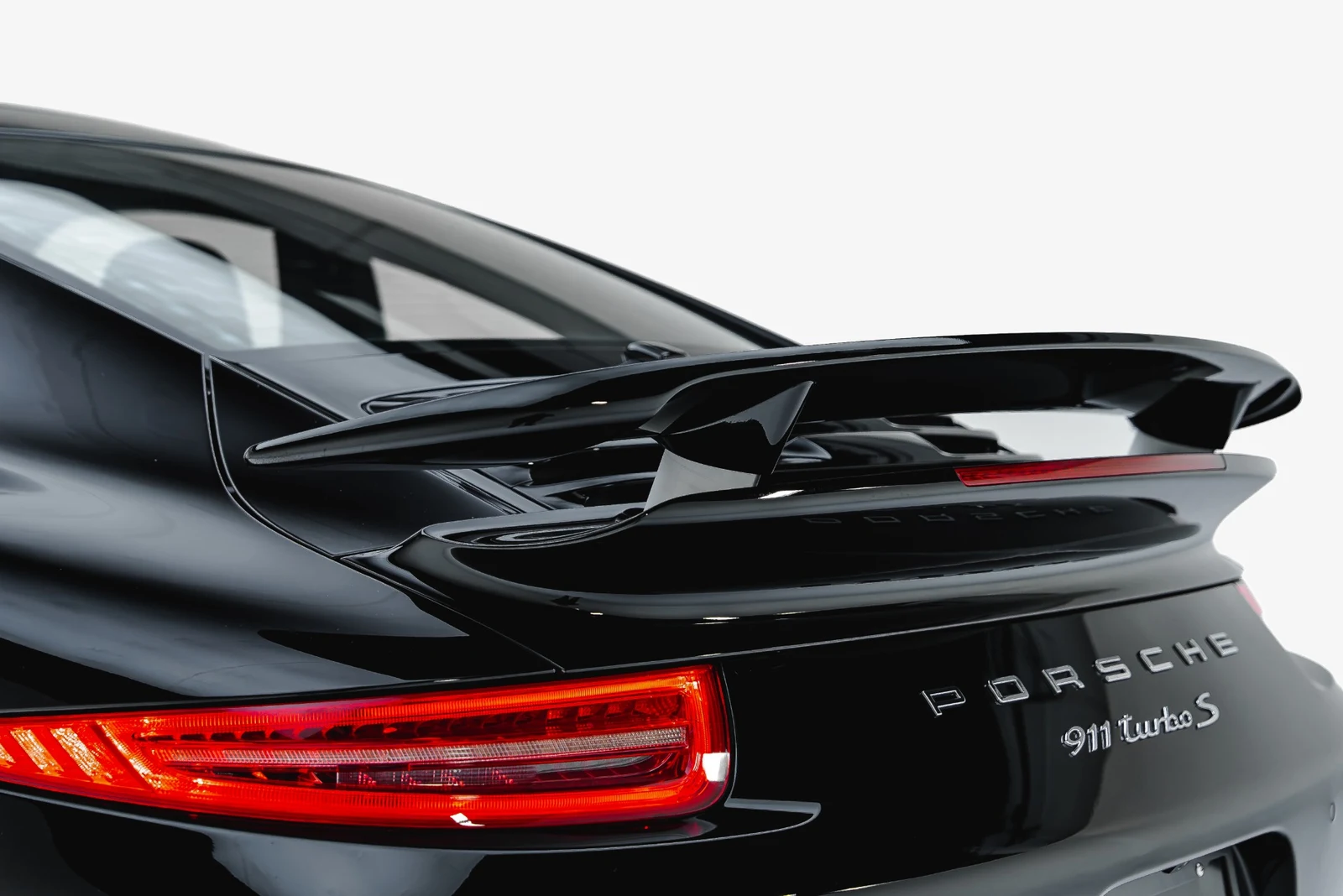 2014 Porsche 911 Turbo S, 15/30