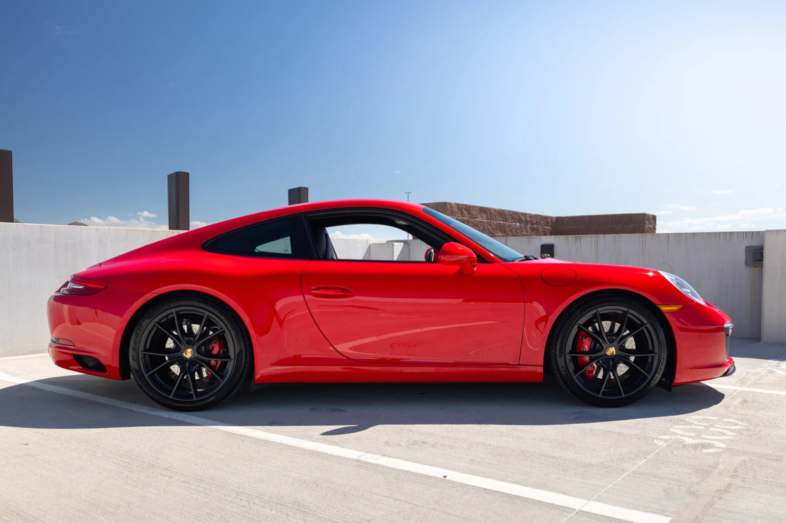 2018 Porsche 911 Carrera S, 3/30