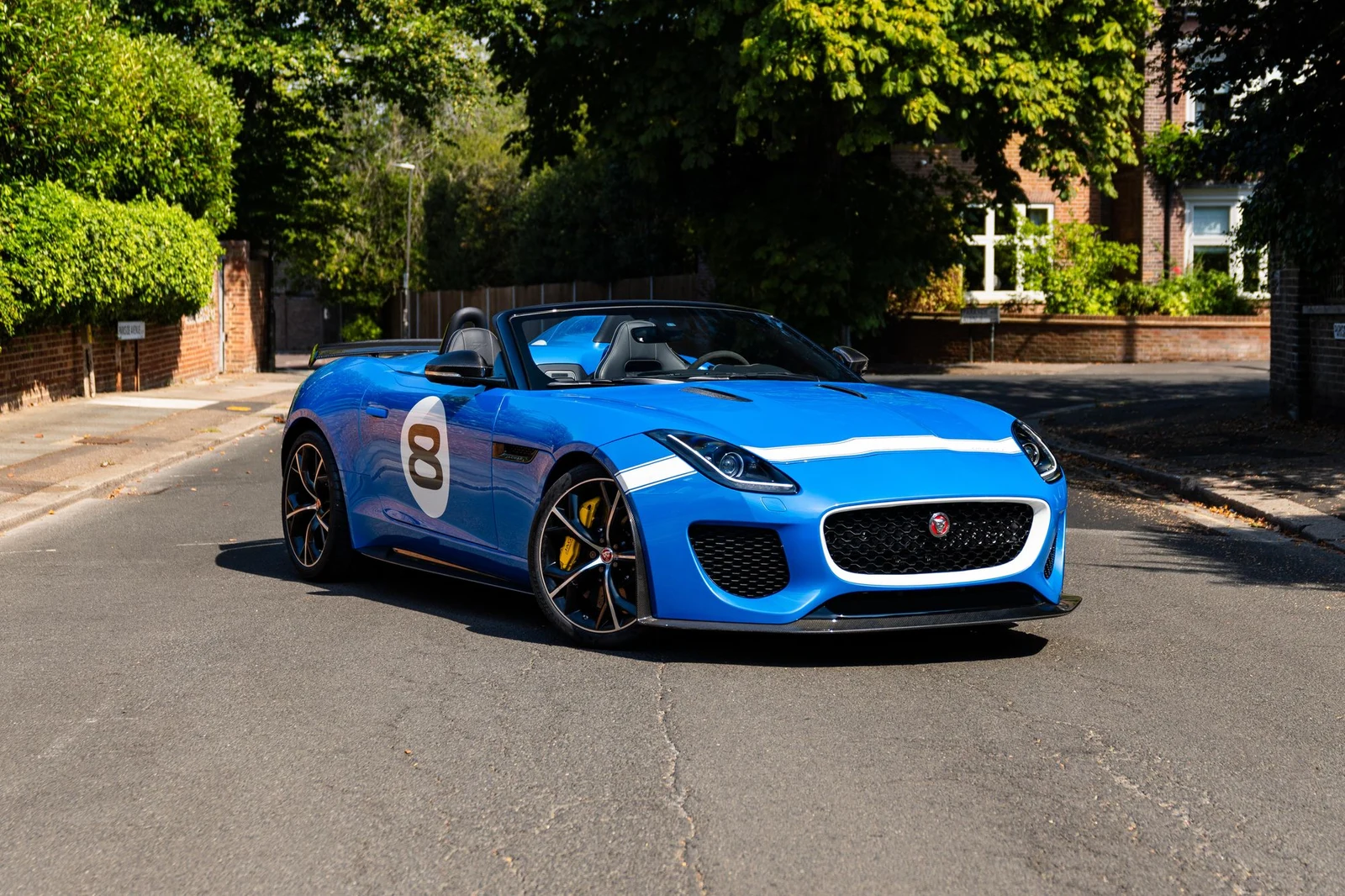 Jaguar F-Type Project 7, 6/10