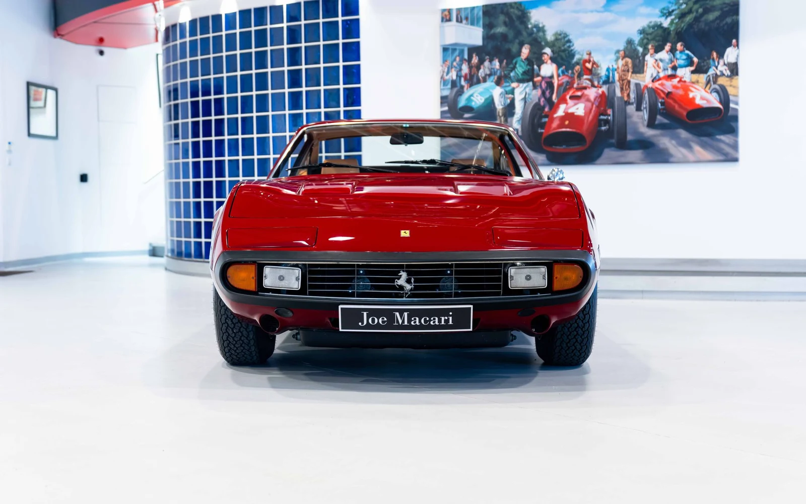 Ferrari 365 GTC/4, 2/10