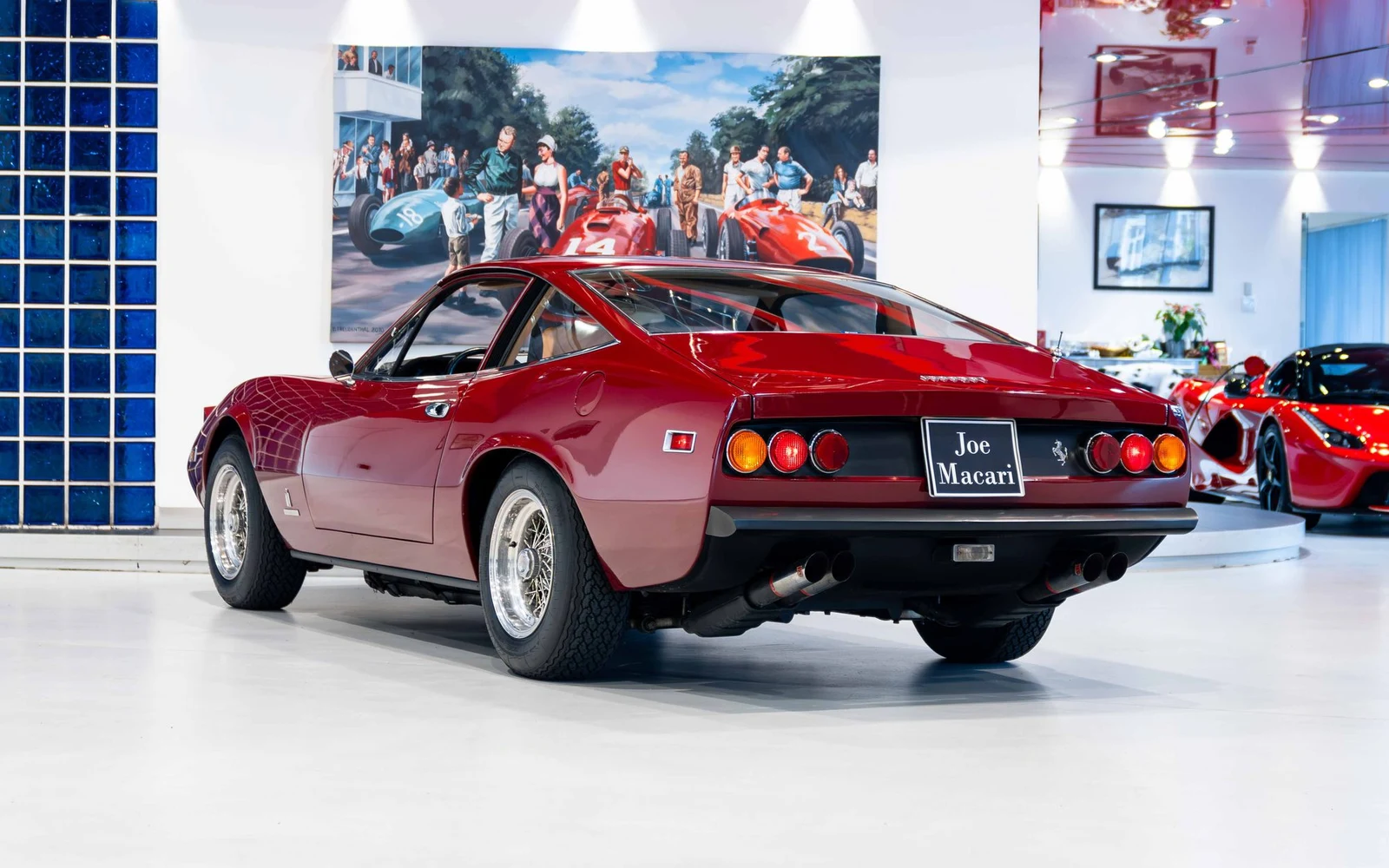 Ferrari 365 GTC/4, 6/10