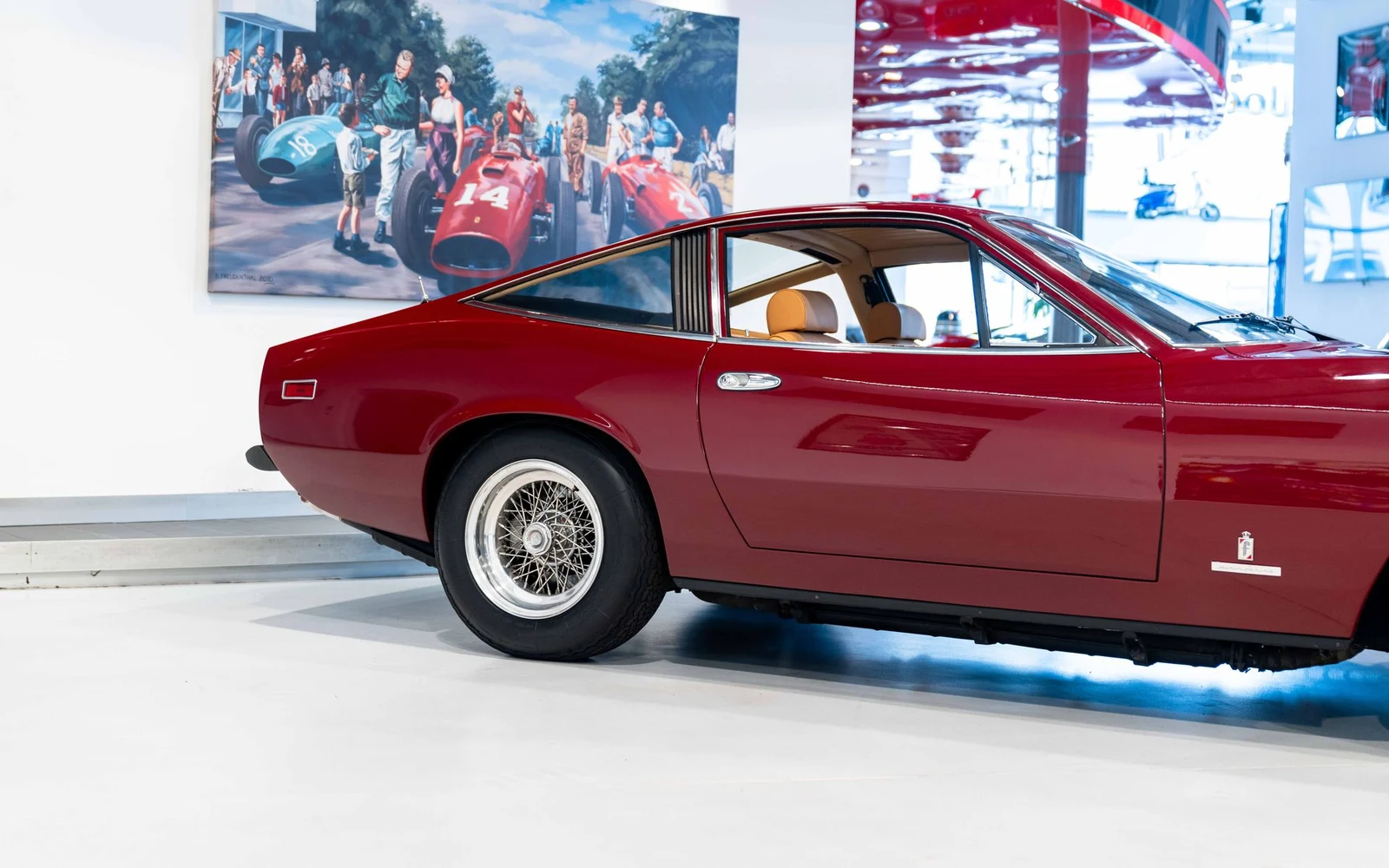 Ferrari 365 GTC/4, 7/10