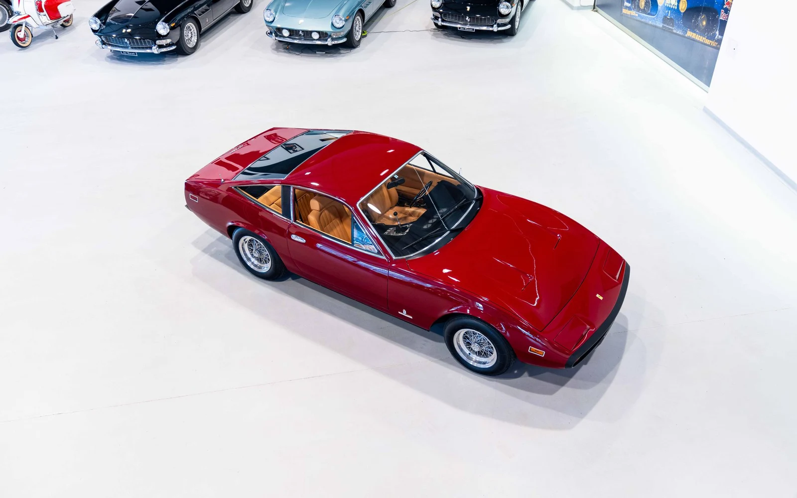 Ferrari 365 GTC/4, 8/10