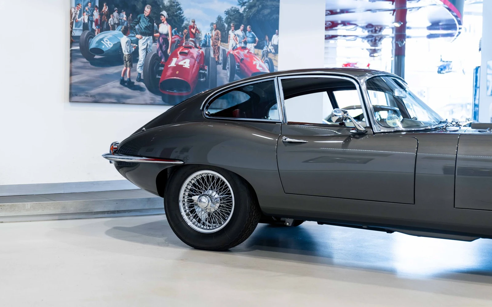Jaguar E-Type Series 1 4.2 Coupe Eagle, 3/10