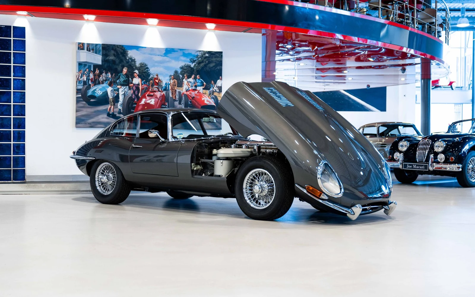 Jaguar E-Type Series 1 4.2 Coupe Eagle, 6/10