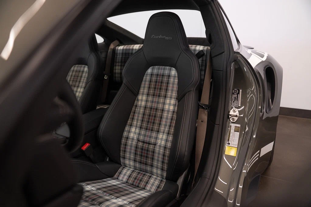 2025 Porsche 911 Turbo 50 Years (992.1), 14/30