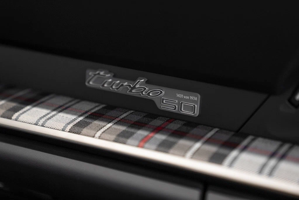 2025 Porsche 911 Turbo 50 Years (992.1), 25/30