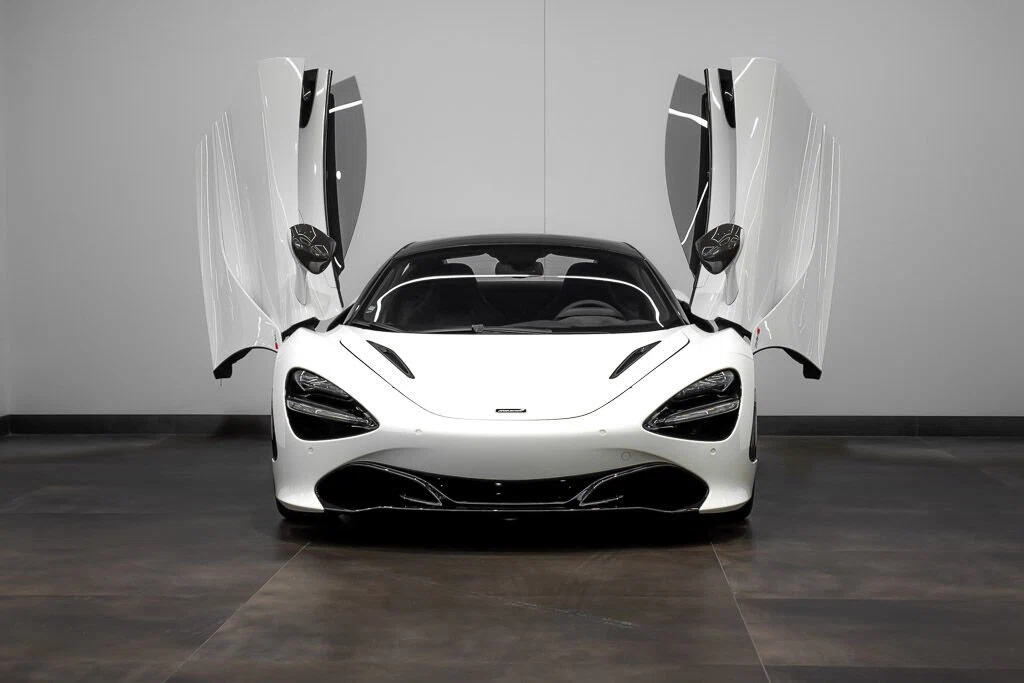 2020 McLaren 720S Spider, 4/29