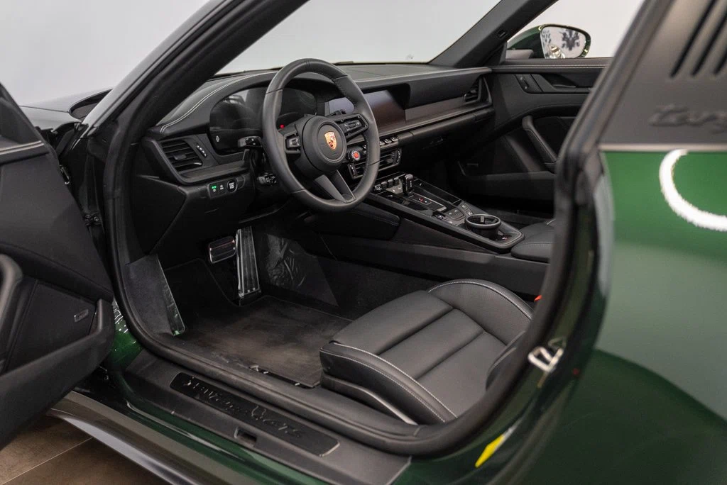 2026 Porsche 911 Targa 4 GTS (992.2), 20/30