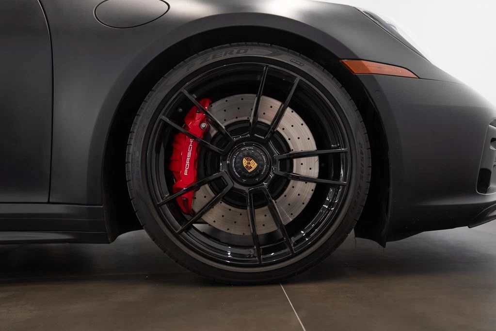 2024 Porsche 911 Carrera 4 GTS (992.1), 8/22