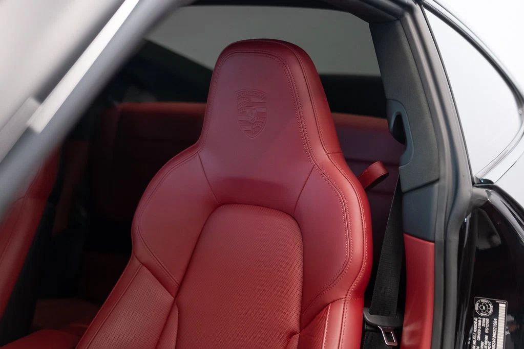 2024 Porsche 911 Carrera 4 GTS (992.1), 19/22