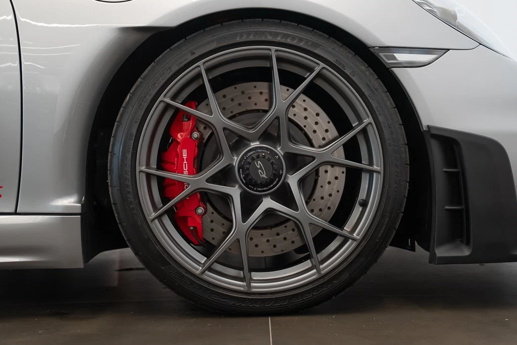 2024 Porsche 718 Spyder RS (982), 11/27