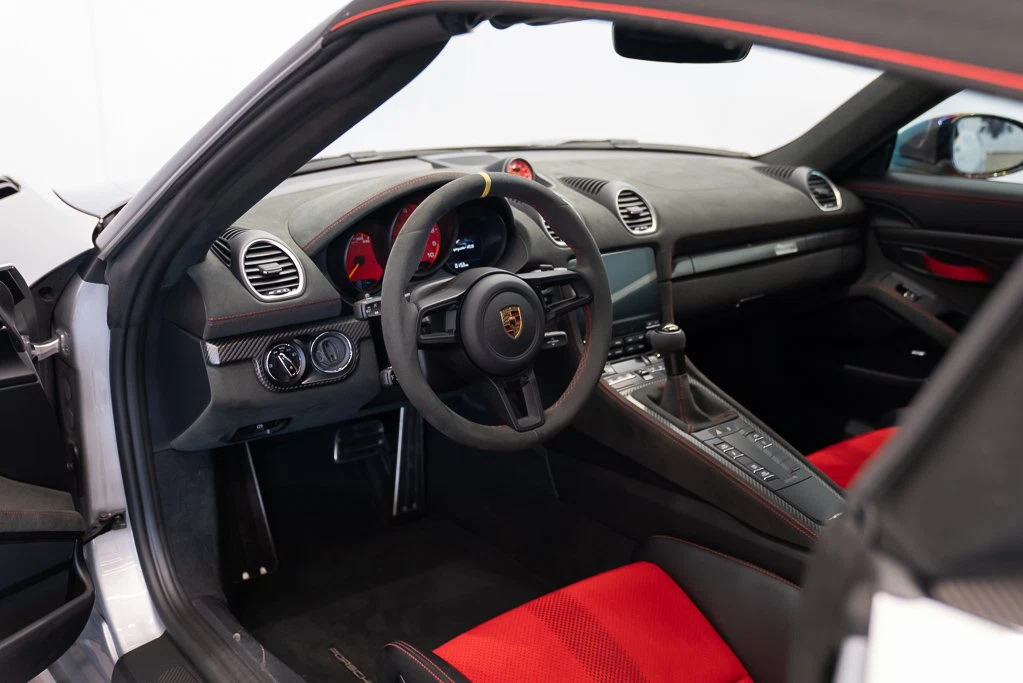 2024 Porsche 718 Spyder RS (982), 22/27