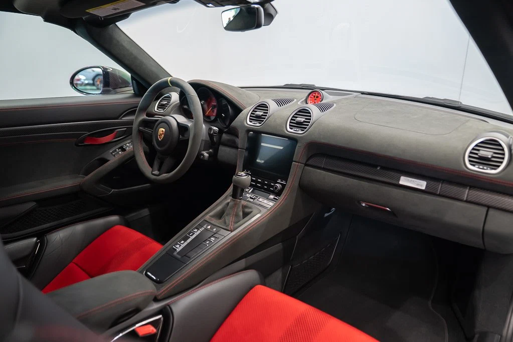 2024 Porsche 718 Spyder RS (982), 24/27