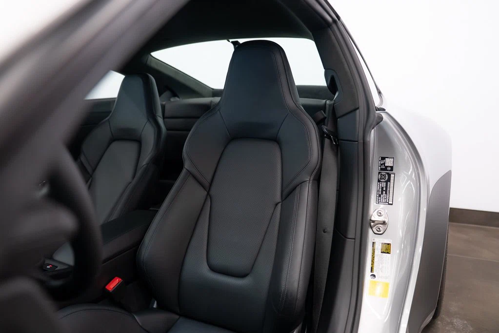 2026 Porsche 911 Carrera GTS (992.2), 23/29