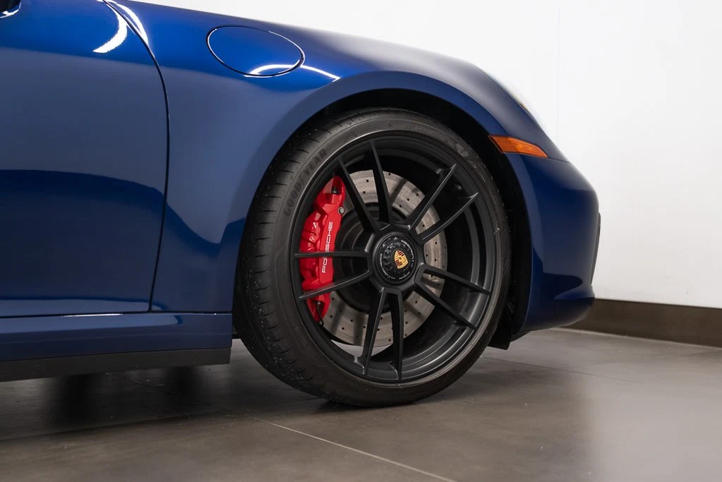 2023 Porsche 911 Carrera 4 GTS (992.1), 6/21