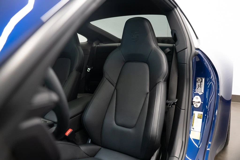 2023 Porsche 911 Carrera 4 GTS (992.1), 17/21