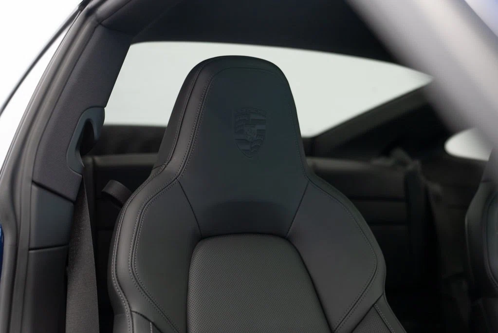 2023 Porsche 911 Carrera 4 GTS (992.1), 20/21