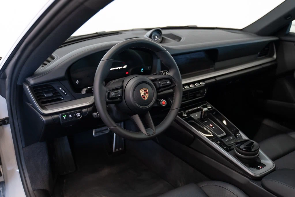 2026 Porsche 911 Carrera S (992.2), 17/23