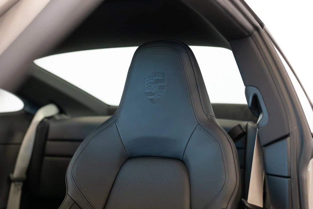2026 Porsche 911 Carrera S (992.2), 20/23