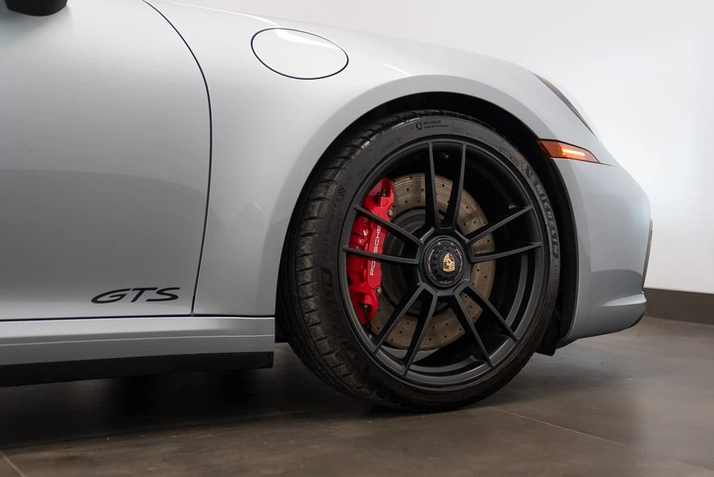 2022 Porsche 911 Carrera 4 GTS (992.1), 6/26