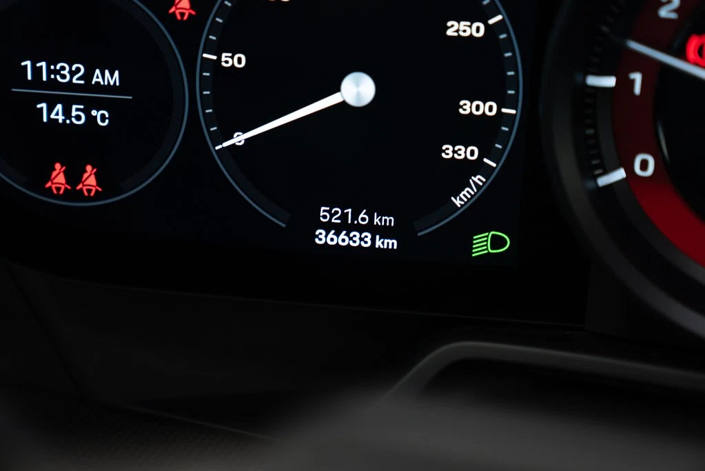 2022 Porsche 911 Carrera 4 GTS (992.1), 10/26