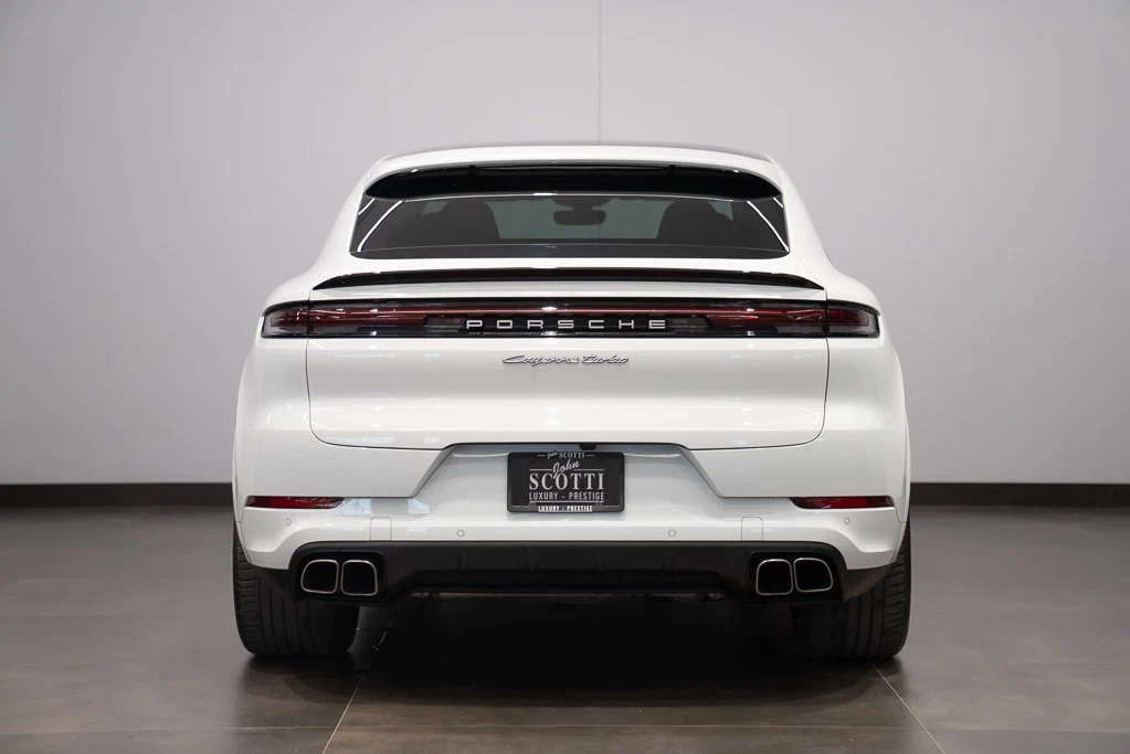 2024 Porsche Cayenne Turbo E-Hybrid Coupé (3rd Generation), 4/26