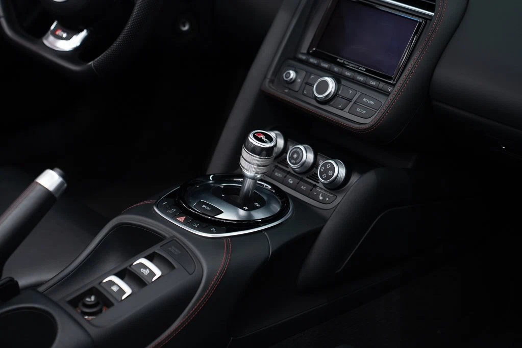 2015 Audi R8 V8 Spyder (Type 42), 22/25