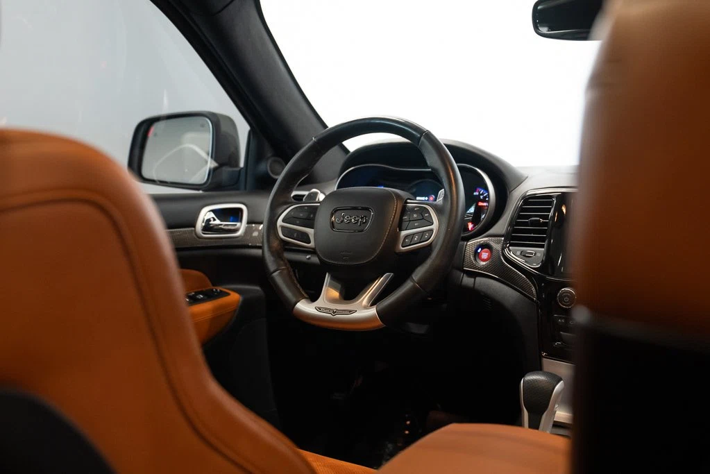 2021 Jeep Grand Cherokee Trackhawk, 22/23