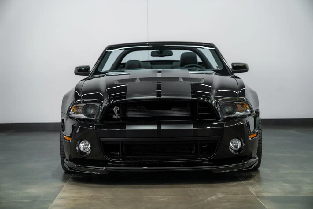 2010 Ford Mustang Shelby GT500 Convertible (S197), 2/30