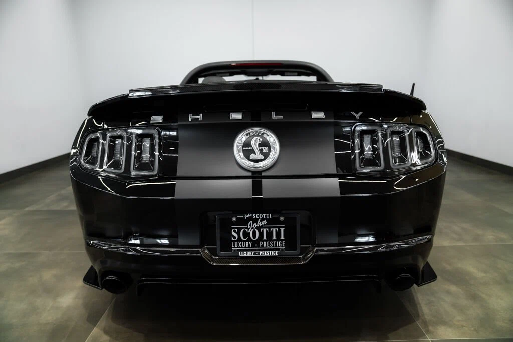 2010 Ford Mustang Shelby GT500 Convertible (S197), 8/30