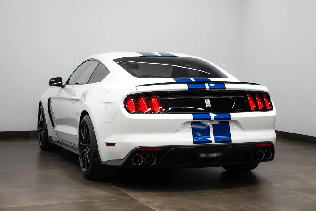 2016 Ford Mustang Shelby GT350, 5/25