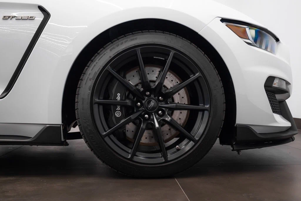 2016 Ford Mustang Shelby GT350, 8/25