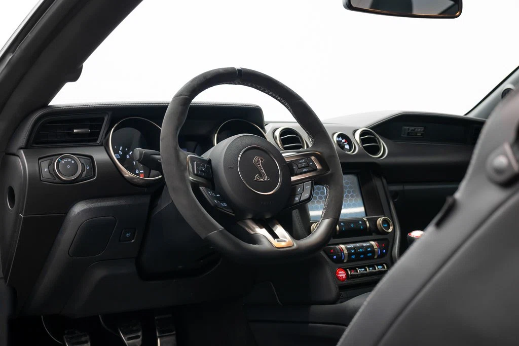 2016 Ford Mustang Shelby GT350, 18/25