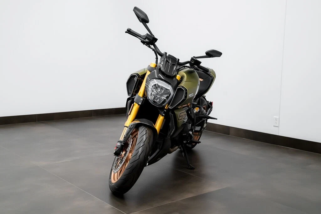 2021 Ducati Diavel 1260 Lamborghini · John Scotti Luxury-Prestige