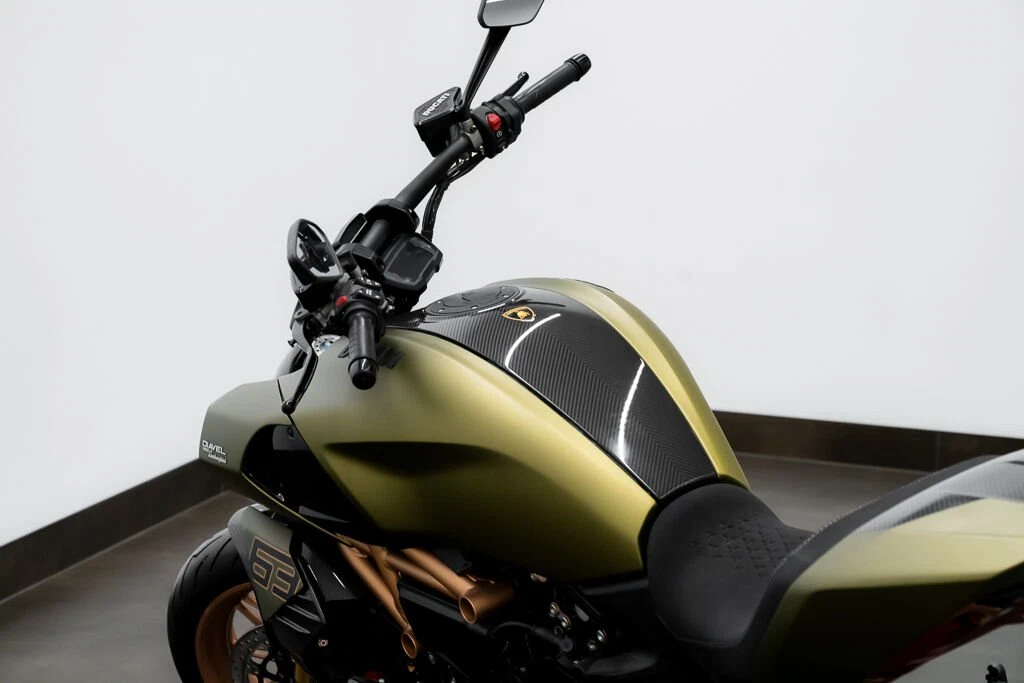 2021 Ducati Diavel 1260 Lamborghini, 13/14