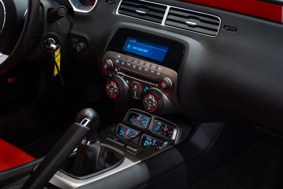 2011 Chevrolet Camaro SS Convertible (5th Generation) 2SS, 16/30