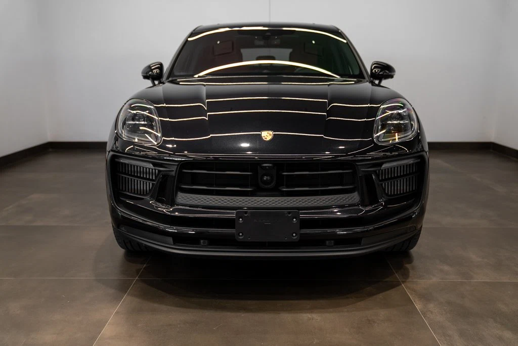 2024 Porsche Macan S (95B), 2/24