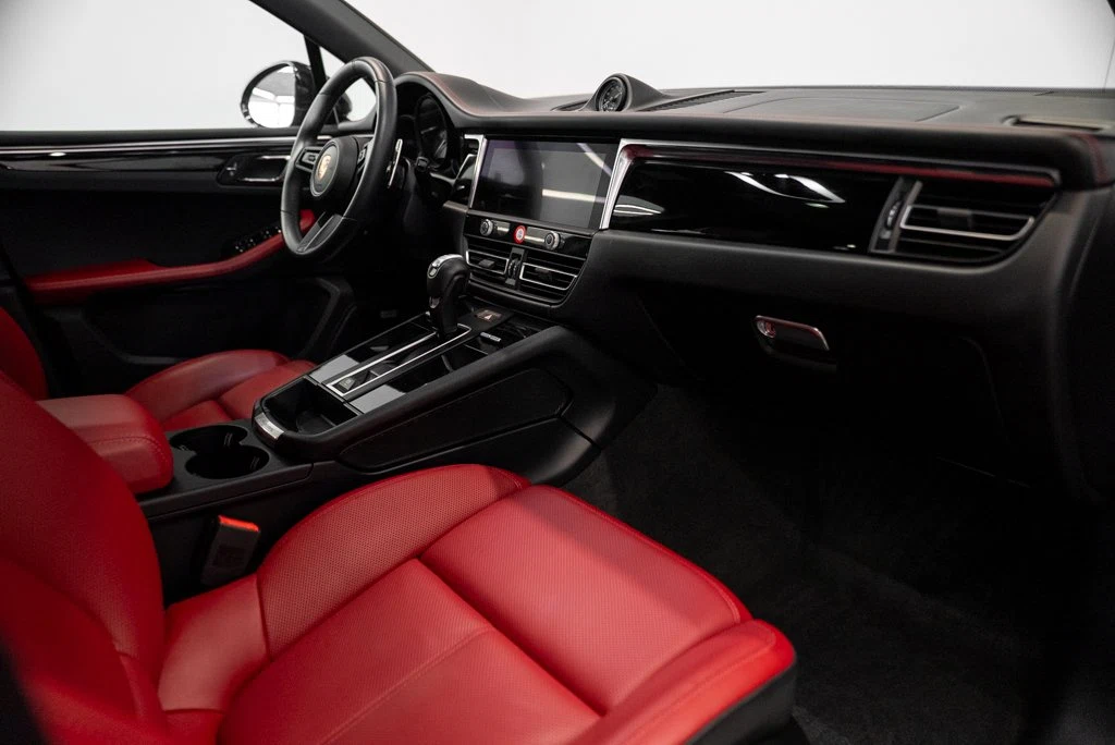 2024 Porsche Macan S (95B), 13/24