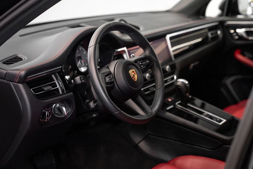 2024 Porsche Macan S (95B), 14/24