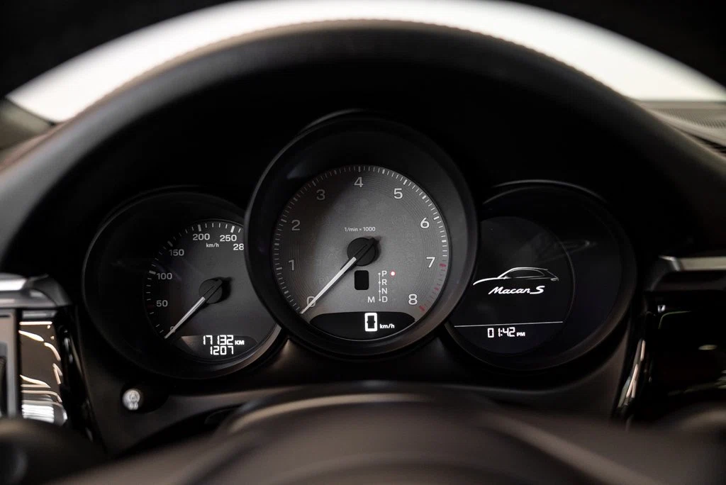2024 Porsche Macan S (95B), 16/24