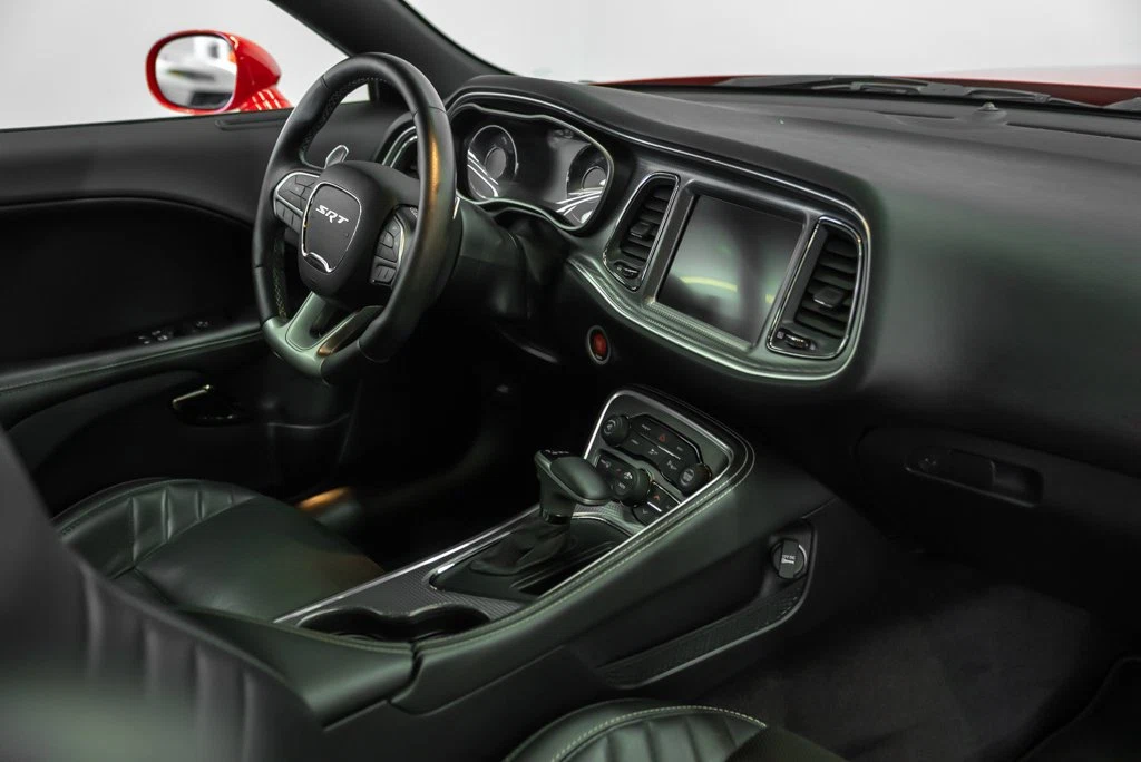 2016 Dodge Challenger SRT (3rd Generation), 10/25