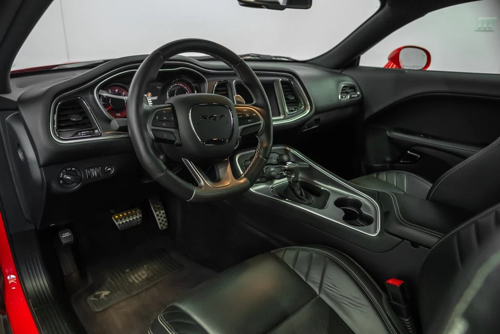 2016 Dodge Challenger SRT (3rd Generation), 13/25