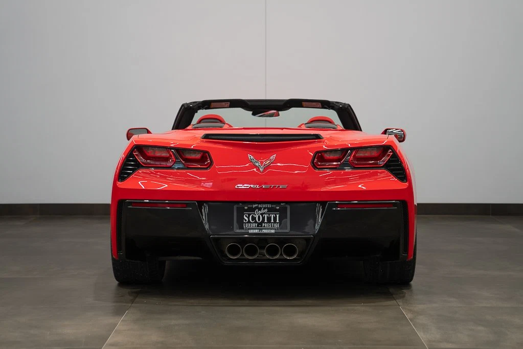2018 Chevrolet Corvette Stingray Convertible (C7) 1LT, 8/26
