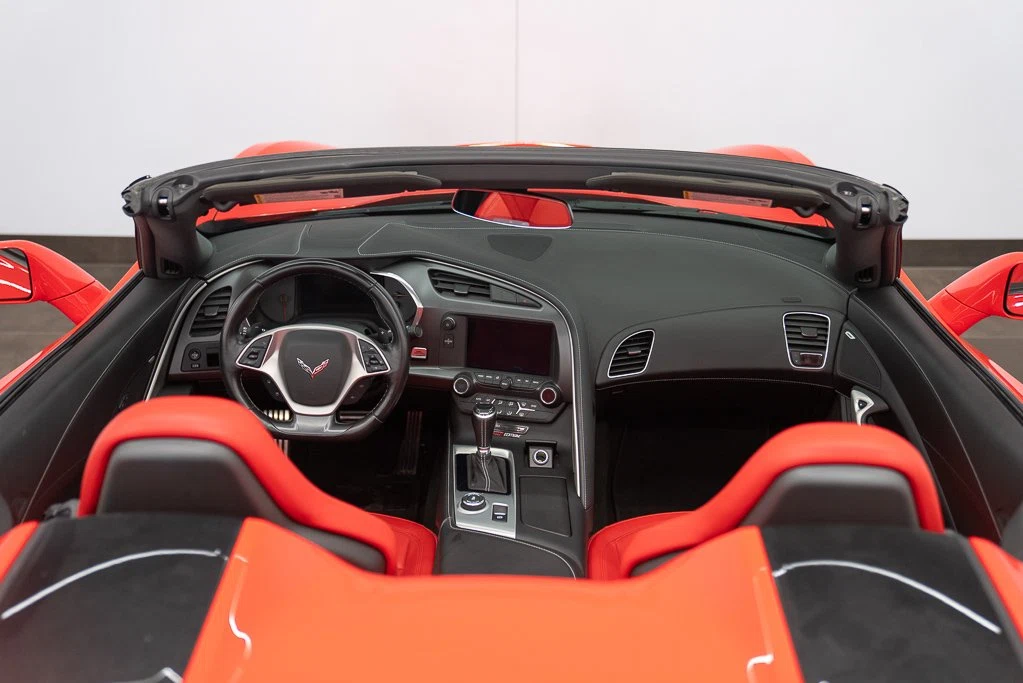 2018 Chevrolet Corvette Stingray Convertible (C7) 1LT, 18/26