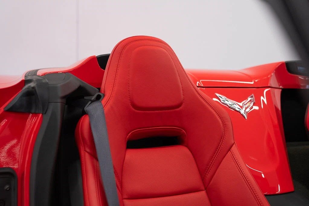 2018 Chevrolet Corvette Stingray Convertible (C7) 1LT, 24/26