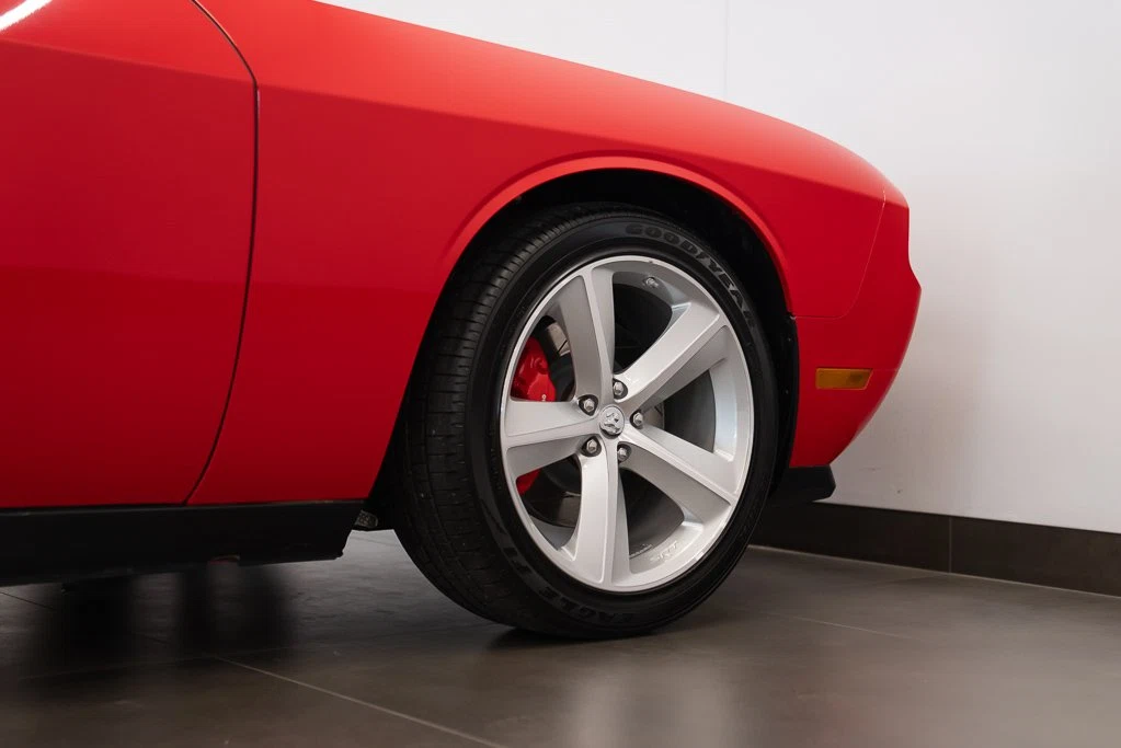 2010 Dodge Challenger SRT8, 8/30