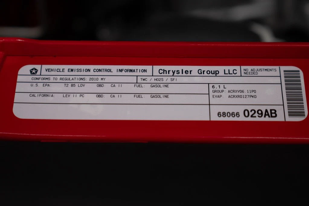 2010 Dodge Challenger SRT8, 16/30