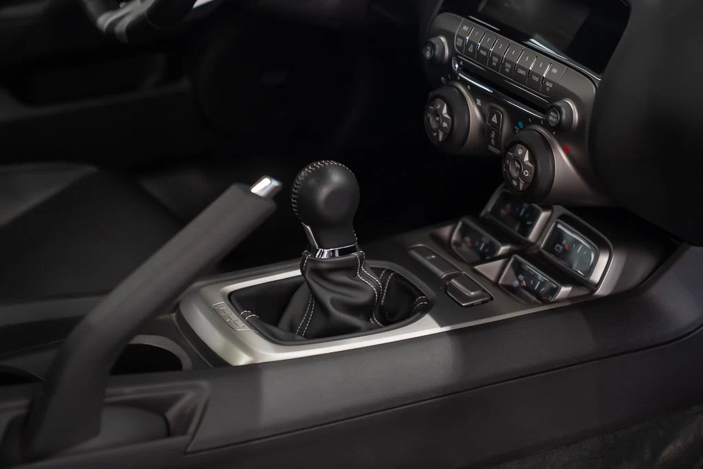 2010 Chevrolet Camaro SS (5th Generation) 2SS, 15/16